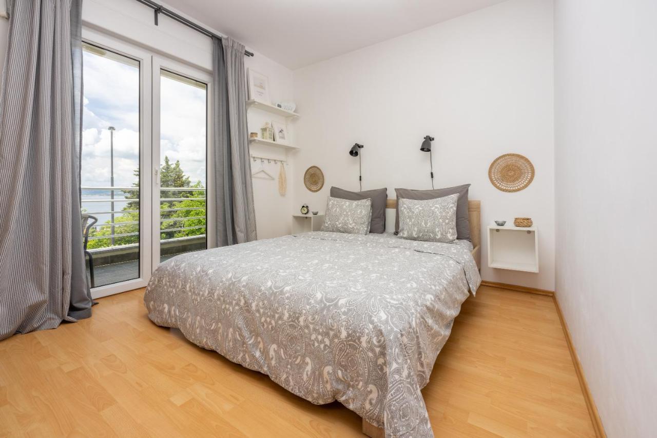 Apartments Claudia Crikvenica Esterno foto