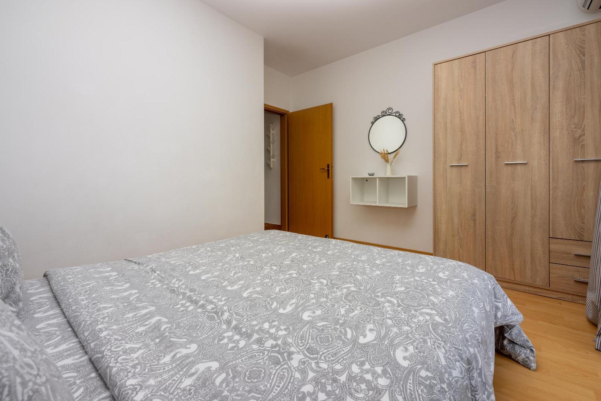 Apartments Claudia Crikvenica Esterno foto